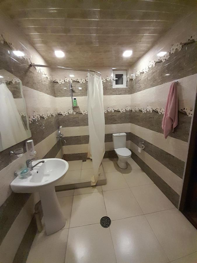 יירבאן Guest House In Center מראה חיצוני תמונה