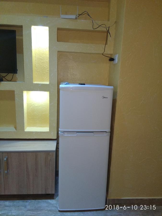 יירבאן Guest House In Center מראה חיצוני תמונה