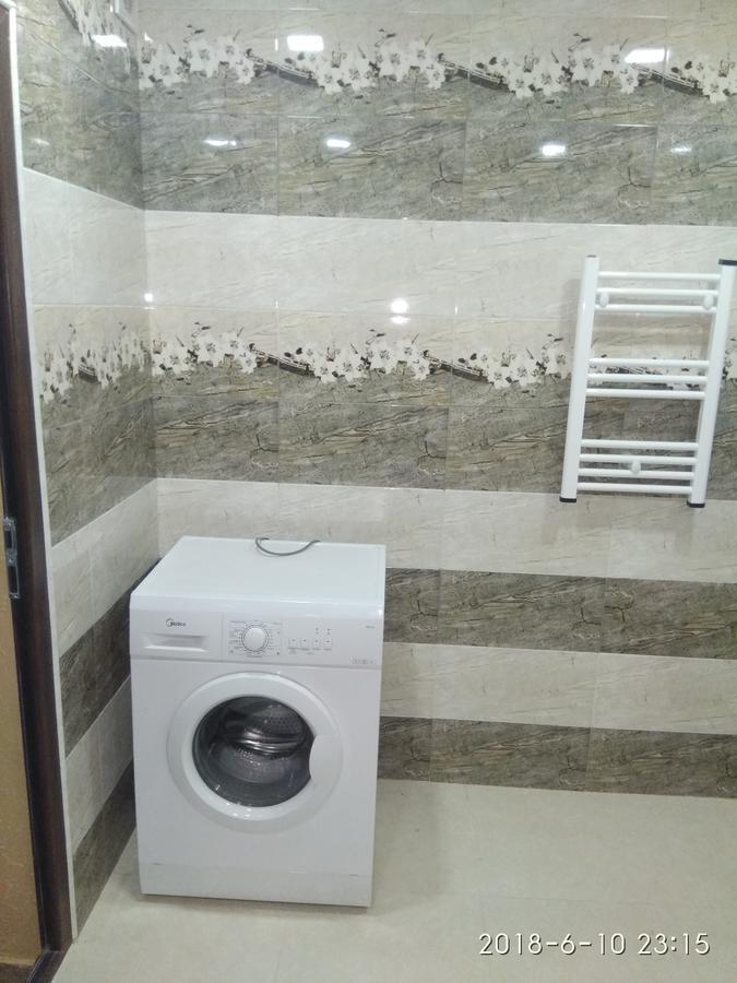 יירבאן Guest House In Center מראה חיצוני תמונה