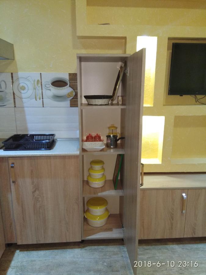 יירבאן Guest House In Center מראה חיצוני תמונה